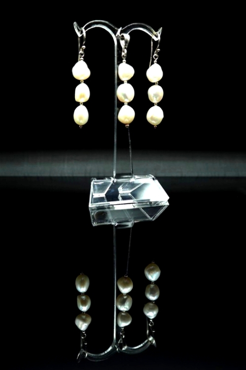 Kolczyki i zawieszka Boho z białych pereł Barock