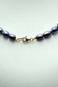 Choker z szafirowych pereł z Rzymską monetą