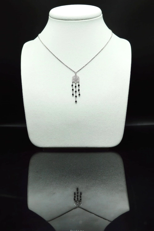Srebrny Choker Łapacz Snów z czarnymi Kryształkami