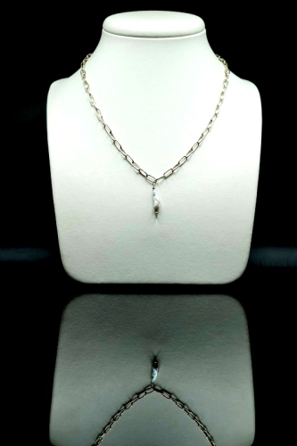 Srebrny Choker z białą perłą Biwa