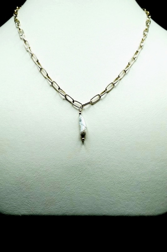 Srebrny Choker z białą perłą Biwa