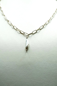 Srebrny Choker z białą perłą Biwa